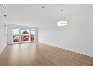 Photo #3: 672186473 Listing 