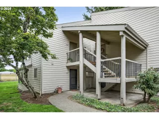 Photo #2: 672865279 Listing 