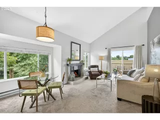 Photo #5: 672865279 Listing 