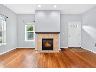 Photo #3: 673064992 Listing 