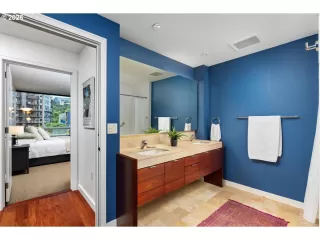 Photo #6: 673315213 Listing