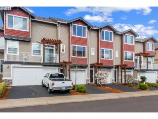 Photo #3: 673803401 Listing 