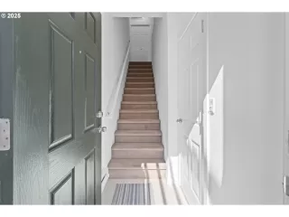 Photo #5: 673803401 Listing 