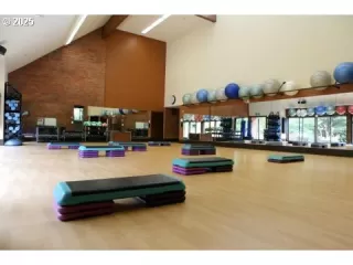 Photo #5: 673910178 Listing 