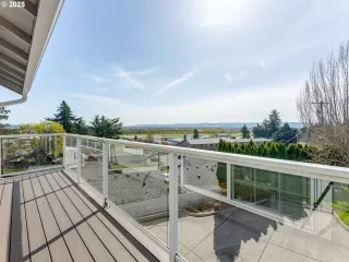 Photo #1: 673941986 Listing