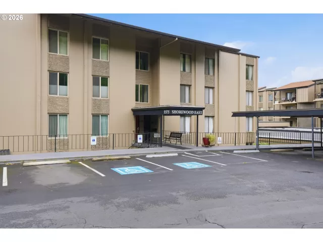 MLS: 674212305 Condo For Sale