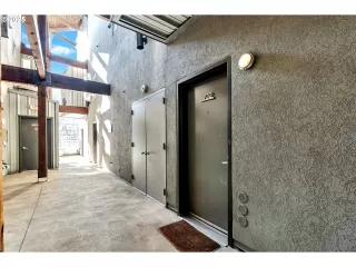 Photo #2: 674694410 Listing 