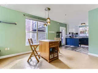 Photo #1: 674979837 Listing