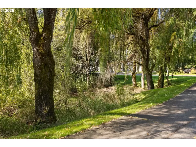 MLS: 675787976 Condo For Sale