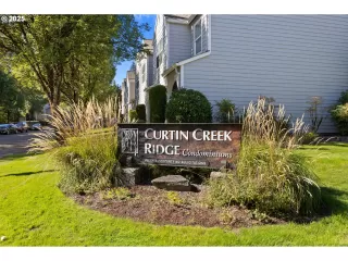 Photo #5: 675787976 Listing