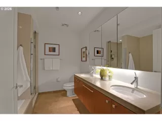 Photo #1: 677238360 Listing