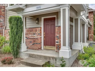 Photo #3: 677285382 Listing 