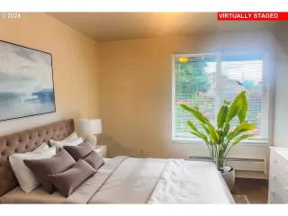 Photo #4: 677312776 Listing