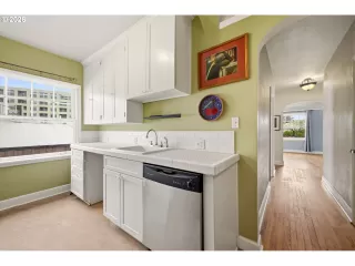 Photo #3: 679256372 Listing 