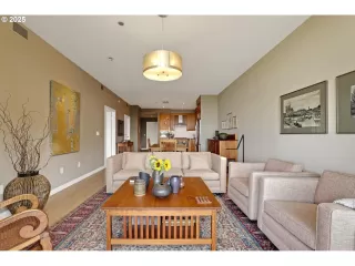 Photo #1: 679331966 Listing 