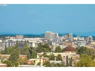 Photo #4: 679331966 Listing 