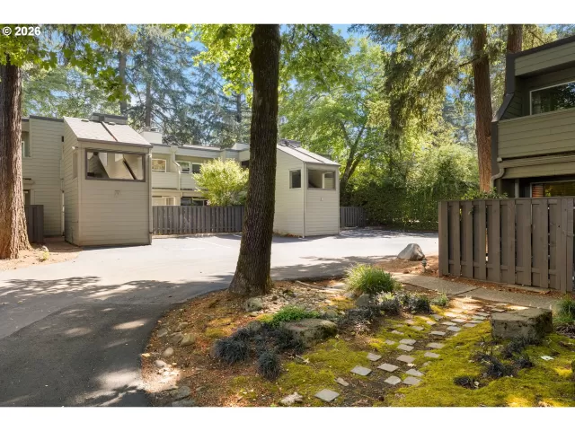 MLS: 679461997 Condo For Sale
