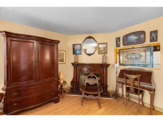 Photo #6: 679461997 Listing 
