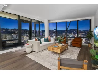 Photo #5: 679677095 Listing 