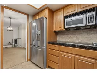 Photo #3: 679720827 Listing 