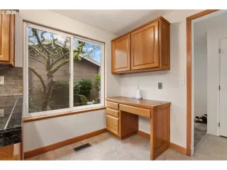 Photo #4: 679720827 Listing 