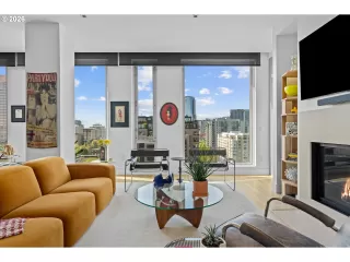 Photo #6: 679799017 Listing 