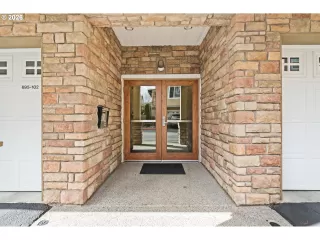 Photo #1: 680315298 Listing