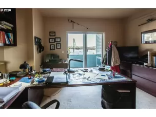 Photo #5: 680732966 Listing