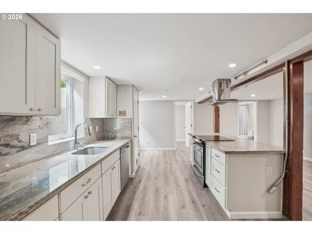 MLS: 681138000 Condo For Sale