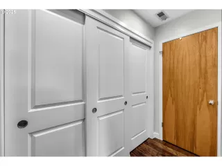 Photo #3: 681765516 Listing 