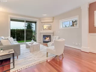 Photo #6: 681812340 Listing 