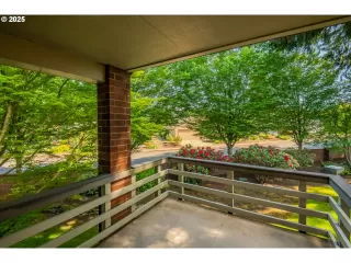 Photo #2: 682670955 Listing 