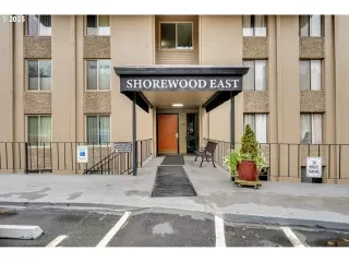 Photo #1: 683191423 Listing 