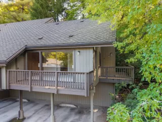 Photo #5: 683598566 Listing 