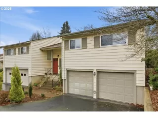 Photo #2: 684174717 Listing