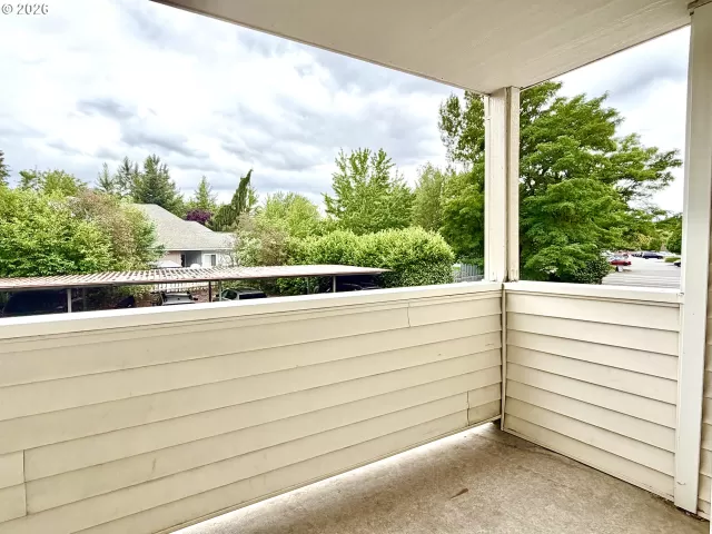 MLS: 685354688 Condo For Sale