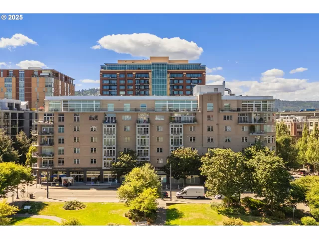 MLS: 686489356 Condo For Sale