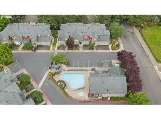 Photo #2: 686684945 Listing