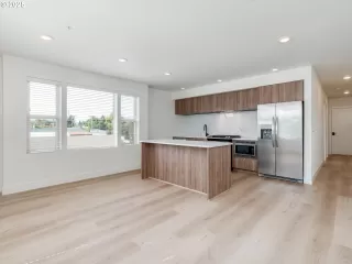 Primary Photo for MLS#: 687115912