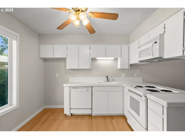 MLS: 687121934 Condo For Sale