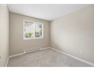 Photo #6: 687252145 Listing 