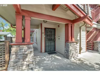 Photo #2: 687283796 Listing 