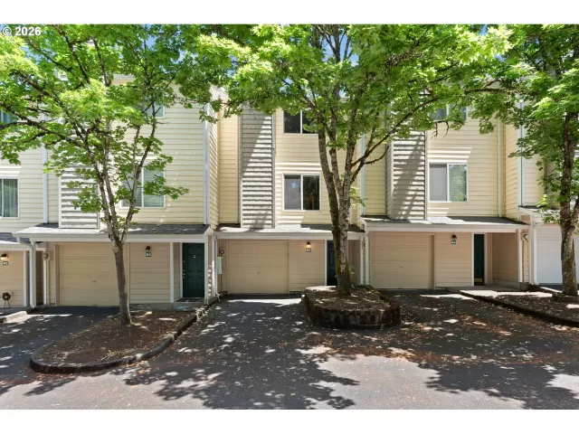 MLS: 687410305 Condo For Sale