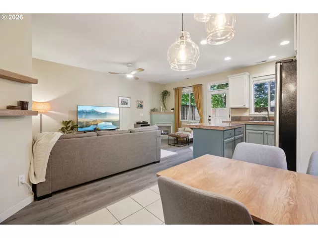 MLS: 687516163 Condo For Sale