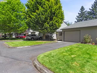 Photo #1: 687560768 Listing 