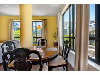 Photo #2: 688362432 Listing