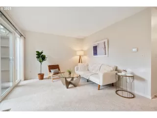 Photo #2: 688864541 Listing