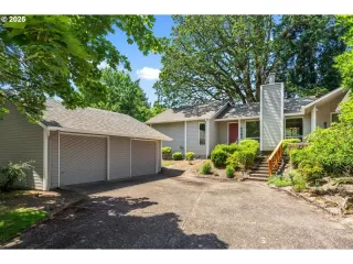 Photo #2: 688958276 Listing 