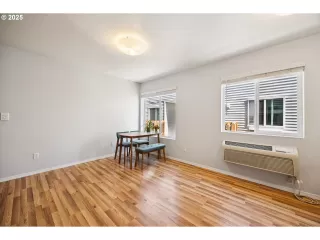 Photo #6: 689011223 Listing 