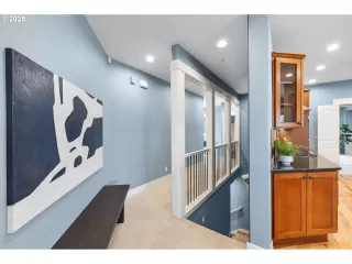 Photo #4: 689470142 Listing 